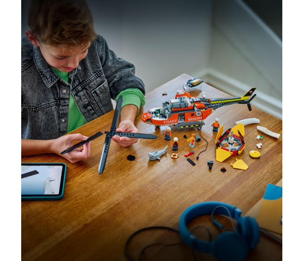 LEGO CITY 60503 Helikopter straży przybrzeżnej - 1473519 - zdjęcie 4